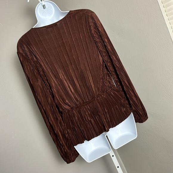 Zara Plisse Pleated Top - Picture 6 of 12